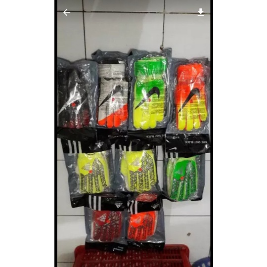 Sarung Tangan Kiper Nike Tulang