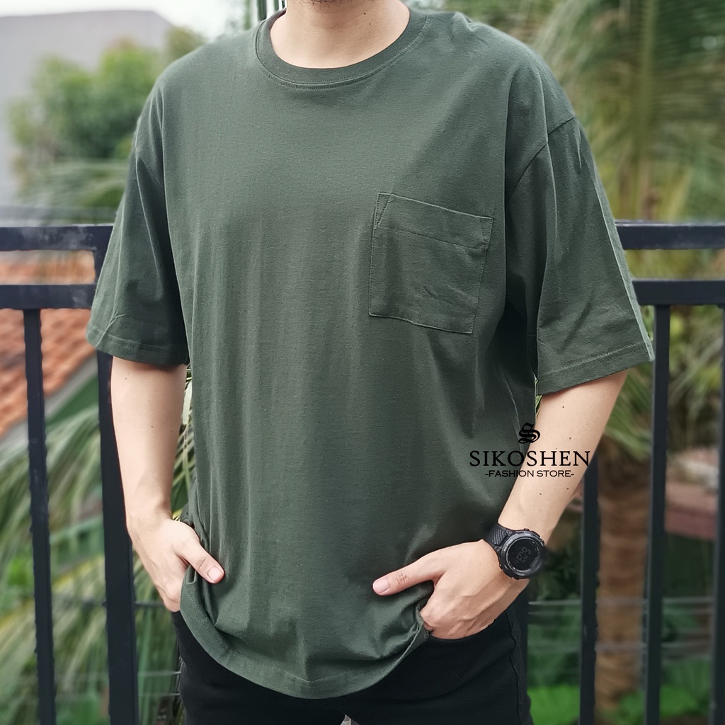 Kaos Oversize Hitam Polos Pria Bahan Tebal Saku Depan