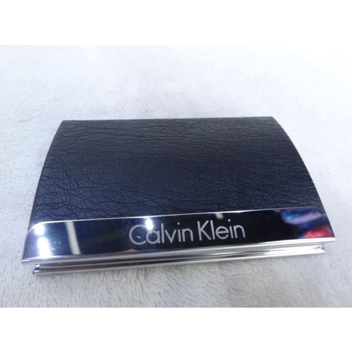 

Vei Exclusive Name Card Holder / Tempat Kartu Nama Eksklusif Ck 007