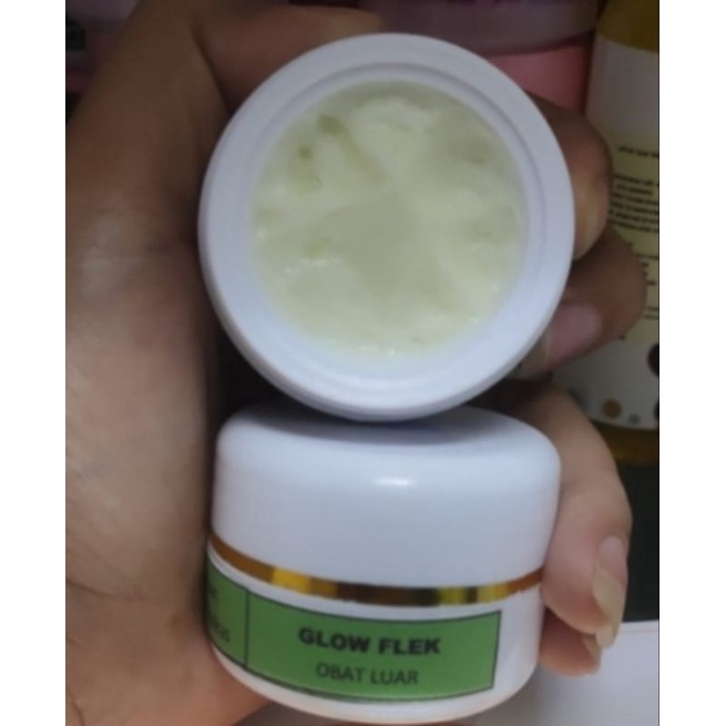 GLOW FLEK ORIGINAL AMAN 100% GLOW FLEK LEBEL HIJAU TUA CREAM MALAM FARMASI