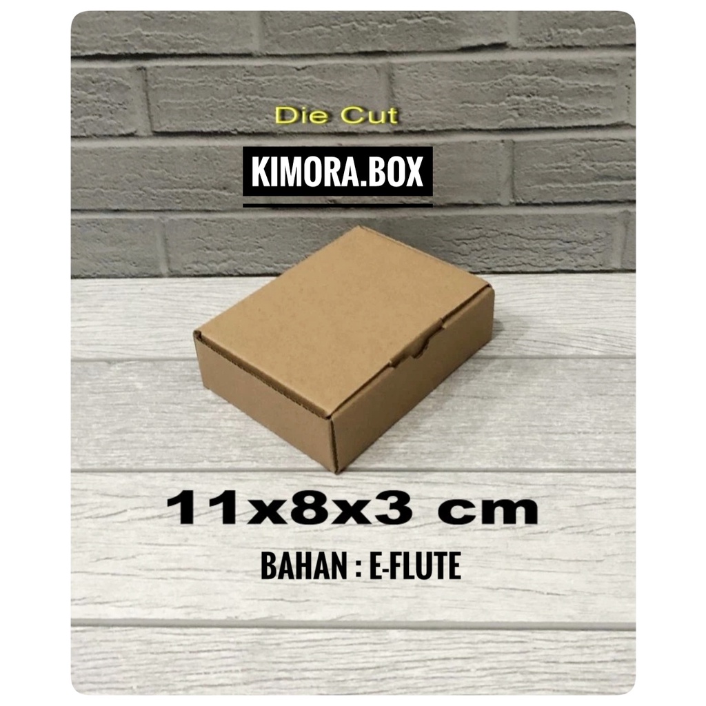 

KARDUS/KARTON/BOX UK.11x8x3 cm..........model kardus pizza