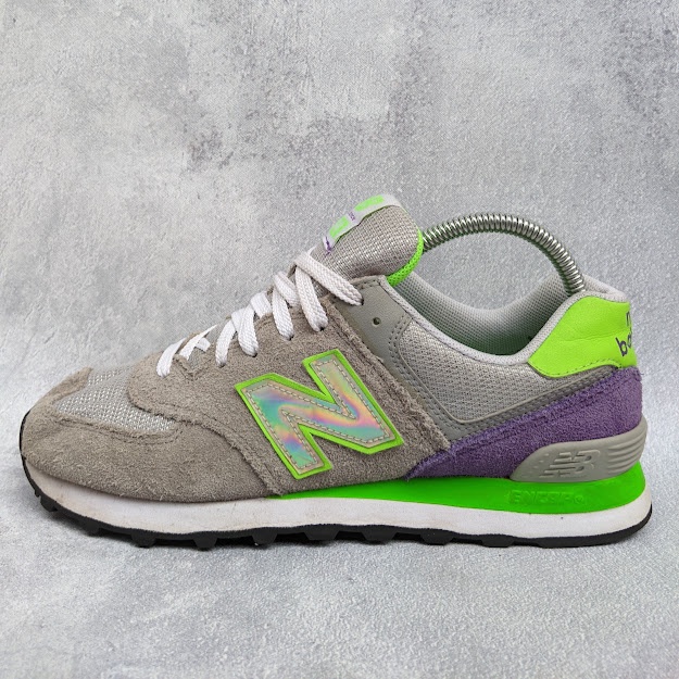 Sepatu New Balance 574 Grey/Green Size 40 Second