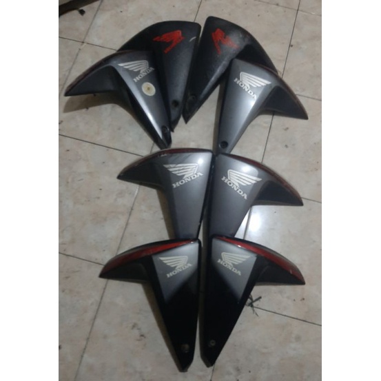 sayap tangki new megapro monoshock original karbu