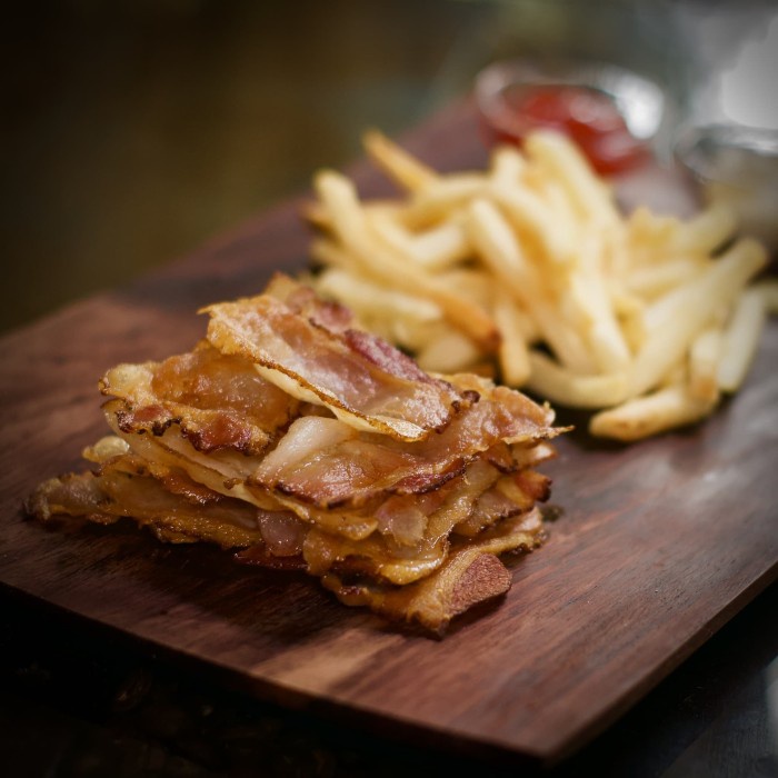 

Natural Smoked Pork Bacon Untuk Diet Keto Tx00C3