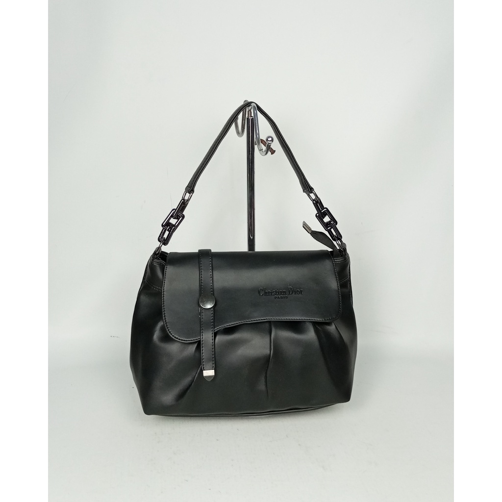 Tas Wanita Fashion Import Slingbag Tas Wanita Kekinian Style Korea Tas Pesta Tas Traveling Tas Wanita Murah