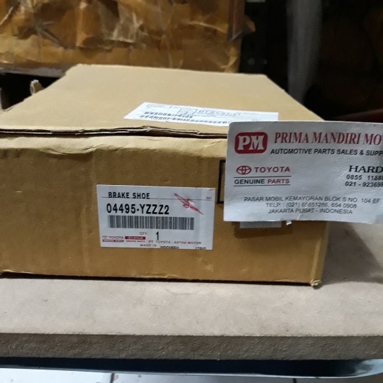 Spare part mobil toyota kampas rem belakang