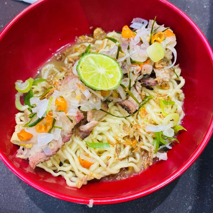 

bakmi frozen sei sapi asap - sambal rica