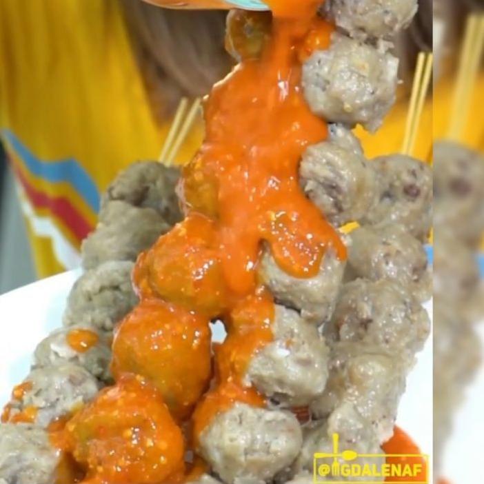 

ㅺ pentol Frozen isi 9 (daging/mozarella/puyuh/keju/jamur/ranjau) pentolgila ま