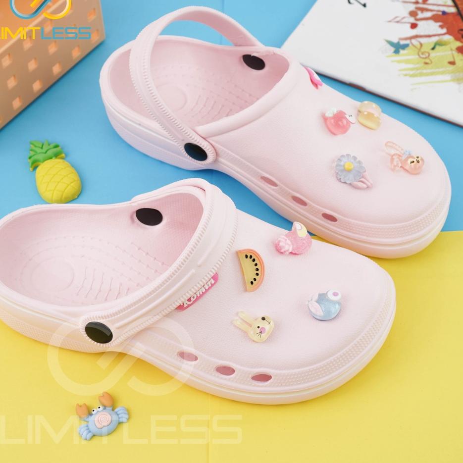 ⇒ Sandal Bakpao Wanita Dewasa Slip On Sendal Baim Wanita Limitless Sandal Laboratorium Jibbitz 3D ⇞