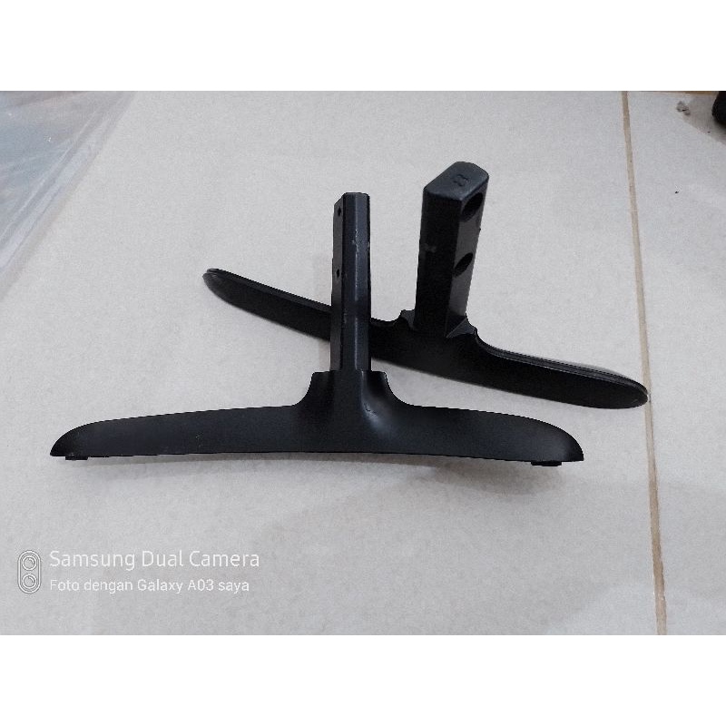 Kaki TV Samsung 50TU8000K
