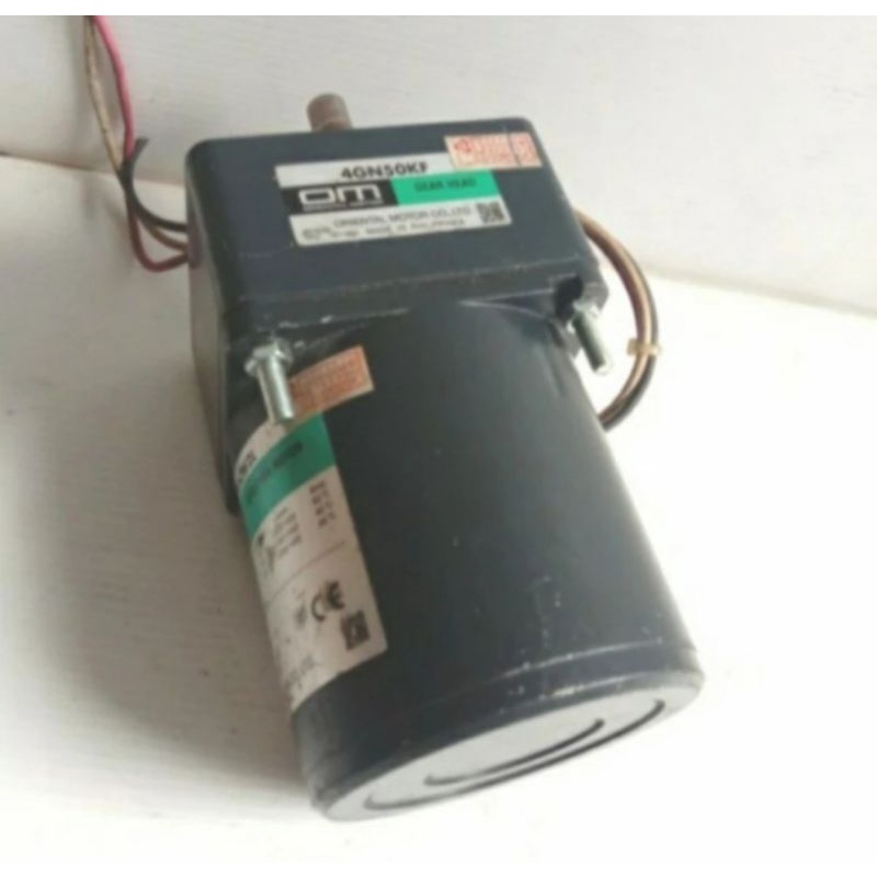 MOTOR AC GEARBOK ORIENTAL MOTOR 200~220V RATIO 1 : 50 25W