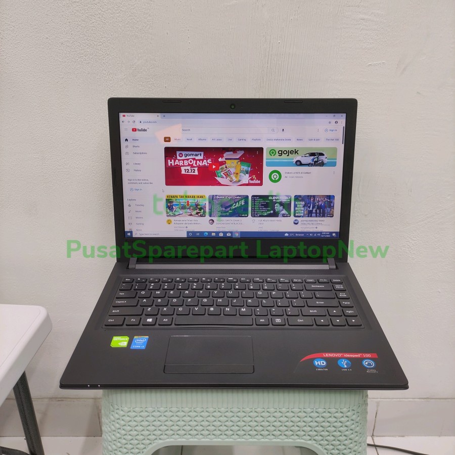 Lenovo Ideapad 300 Core i3-5005U RAM 4GB HDD 500GB GeForce 920M Berkualitas Bergaransi