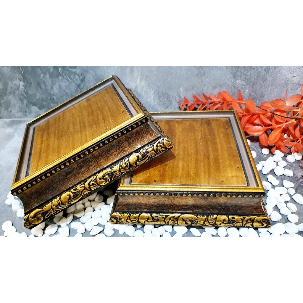 ALTAR TATAKAN PIRAMIDA ORGONITE