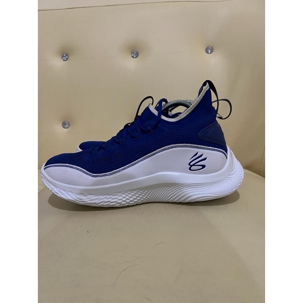 ua curry 8 blue white authentic original sz 11/45