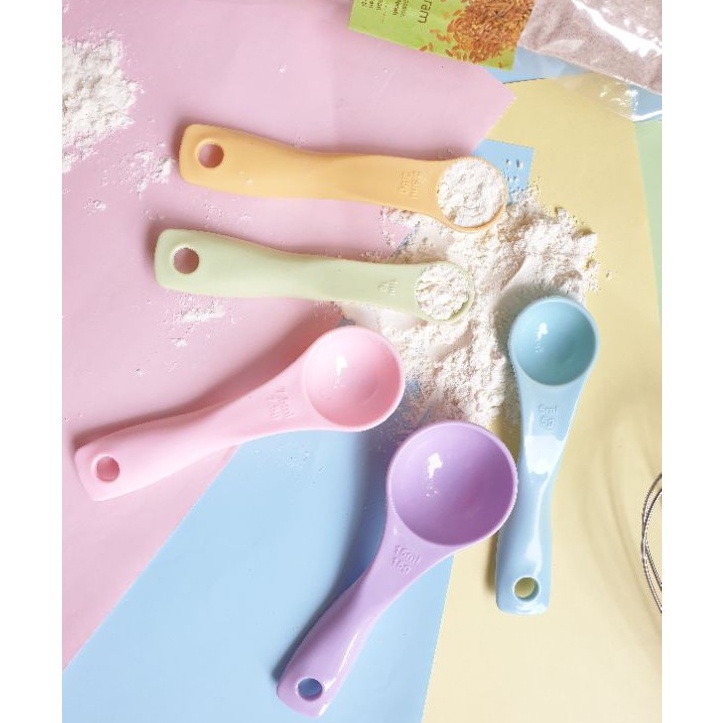 SENDOK TAKAR Set 5 in 1 - Sendok Plastik Warna Warni Ukuran Obat Kue Air Bumbu MPASI / Measuring Spoon