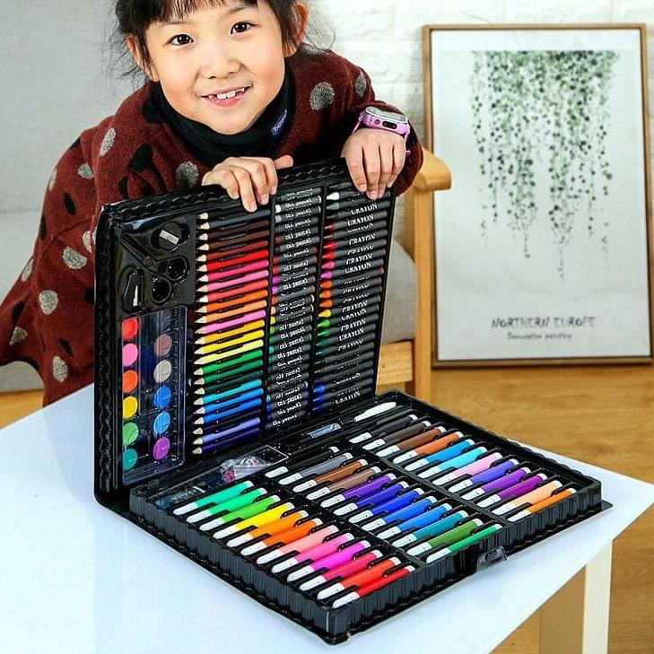 

➢Produk Premium Crayon Set 150pcs / Krayon Mewarnai Anak 150pcs / Pensil Warna Set 150pcs Pasti Ori