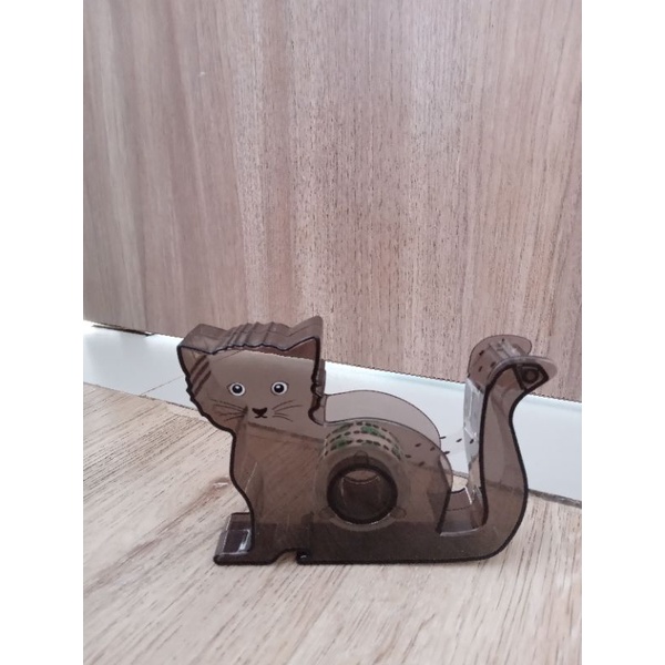 

TEMPAT SALOTIP KUCING H&M PRELOVED