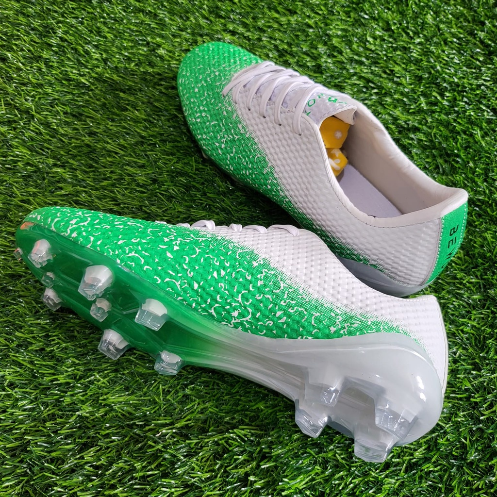 Sepatu Bola Bewox BW Motif Gradation Green White Pria / Wanita Sepatu Bola Pria Berkualitas Dan Original