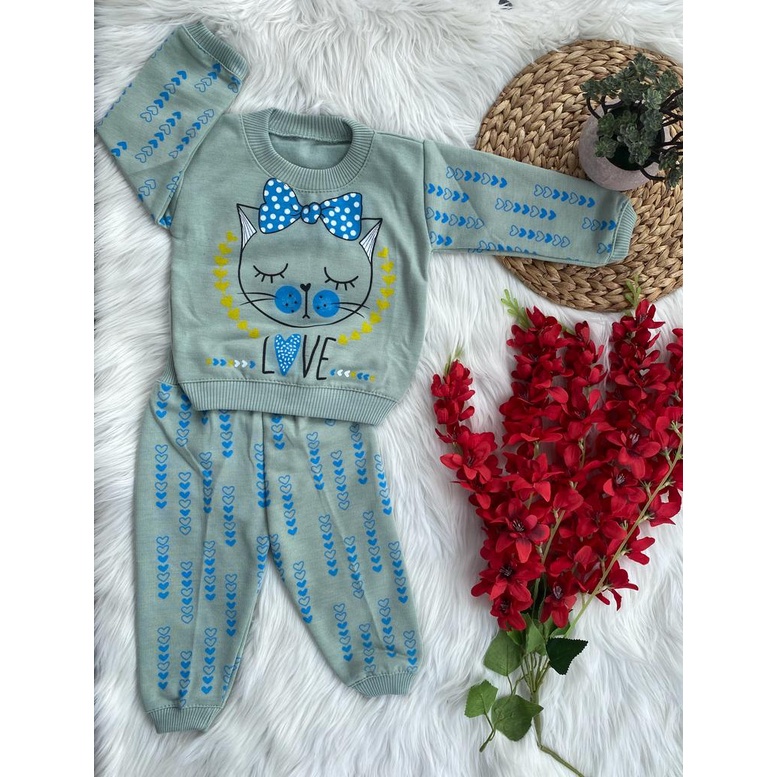 setelan sweater anak perempuan lucu murah motif cat love 3 bulan- 5 tahun S,M,L