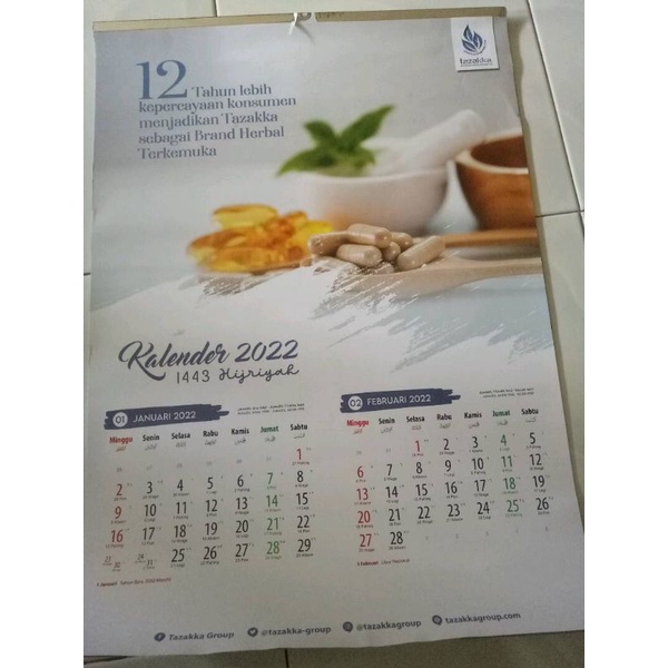 

KALENDER 2024 MODEL 7 LEMBAR BEBAS CUSTOM FOTO NAMA