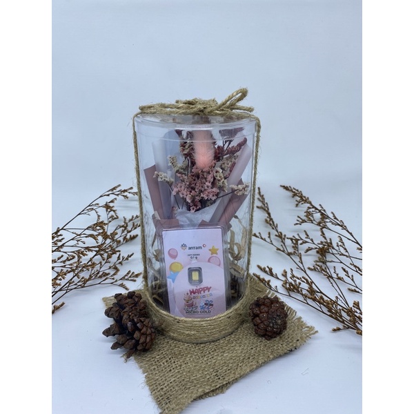 Pink Mini Bouquet Dried Flower dan LM Emas Antam Hartadinata 0,1 0,25 gram in Cylinder /Buket bunga 