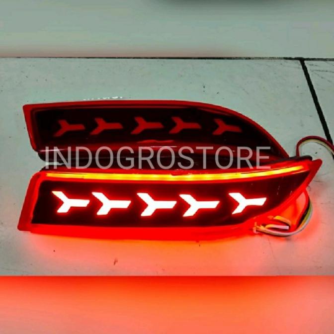 Reflektor Lampu Bumper Belakang Mobil Rush Terios 2006 2008 2009 2010