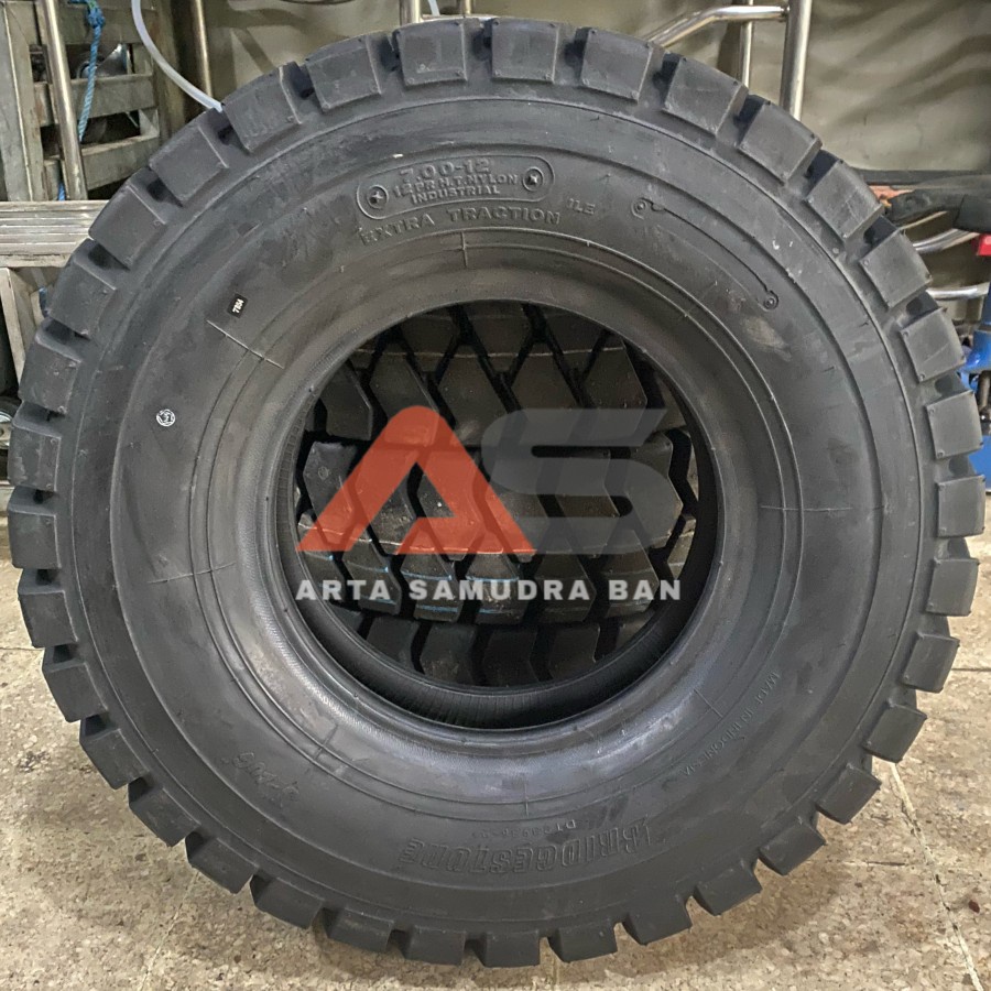 Ban Forklift Hidup Bridgestone BS JL JLUG 700 7.00 - 12 12PR