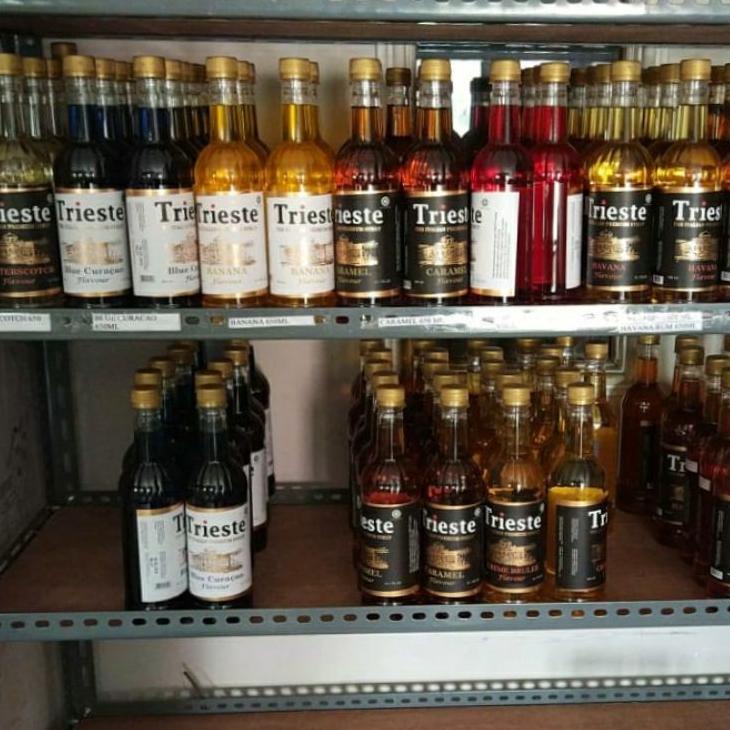 

(♥C6369] Trieste Italian Syrup 650mL - Coffee Syrup : Caramel, Vanila, Rum, Hazelnut, Irish Cream, Almond