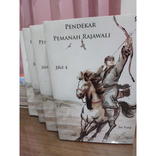 Pendekar Pemanah Rajawali. Jin Yong