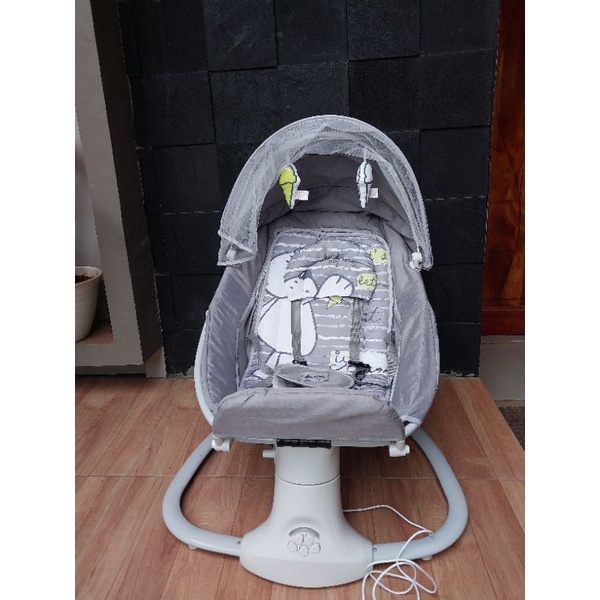 PRELOVED SNUGGLI SWING/AYUNAN BAYI