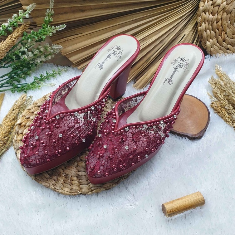 sepatu wedding yasmika merah maroon tinggi 9 cm