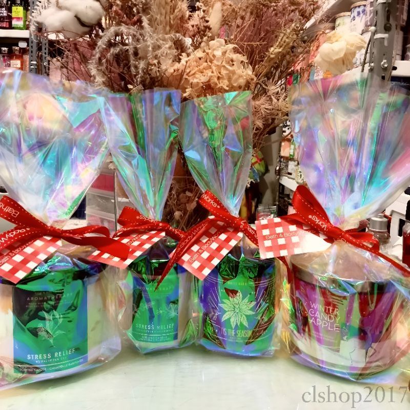 BATH &amp; BODY WORKS BBW COLORED CHRISTMAS BIRTHDAY NEW YEAR CELEBRATION GIFTSET HAMPERS NATAL TAHUN BARU ULANG TAHUN 3 WICK SCENTED CANDLE 411 G ROSE WATER &amp; IVY BERGAMOT WATERS SPICED GINGERBREAD CARDAMOM LIMONCELLO MAHOGANY TEAKWOOD EUCALYPTUS MINT