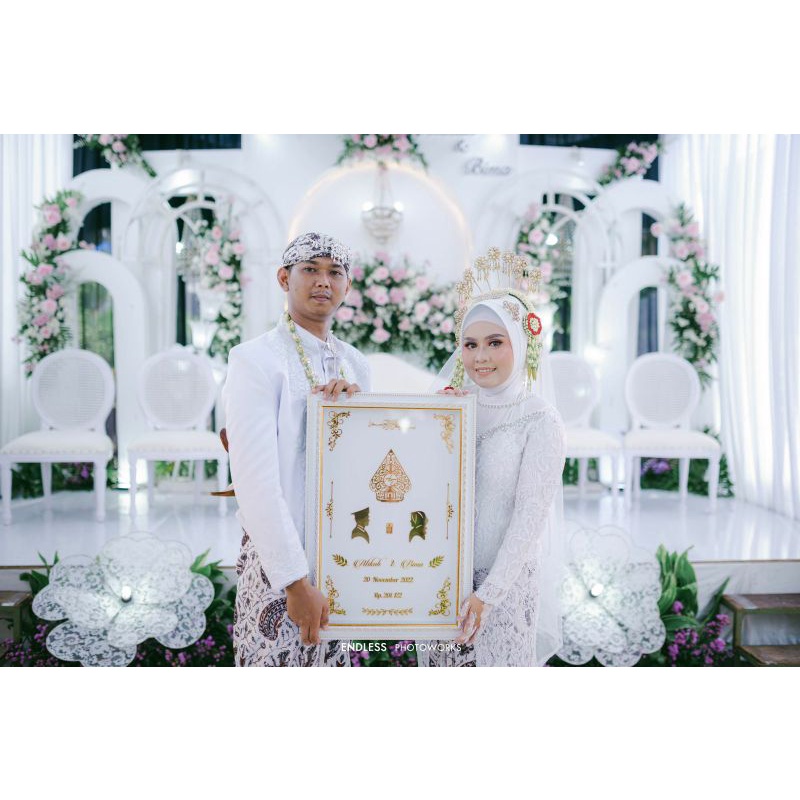 Mahar Frame / Bingkai Mahar Gunungan Wayang Series 40x60