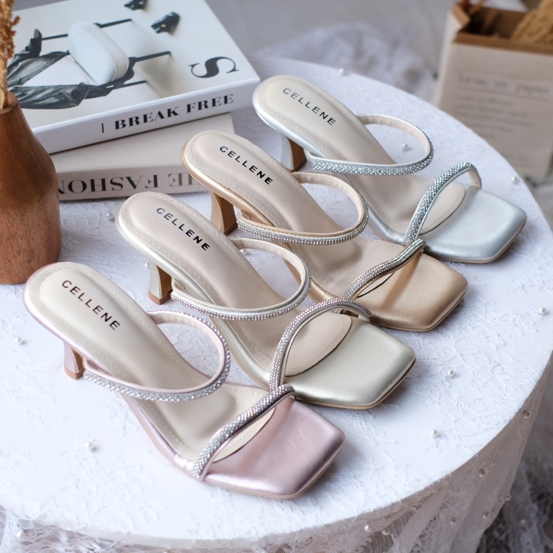 𝗖𝗘𝗟𝗟𝗘𝗡𝗘 Claretta Pump Heels 37-42 / wedding shoes sepatu pengantin wisuda kondangan