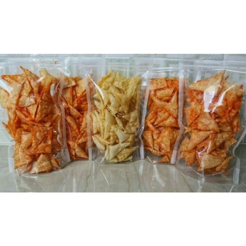 

Keripik pangsit crispy Home Made wangi 100 gram