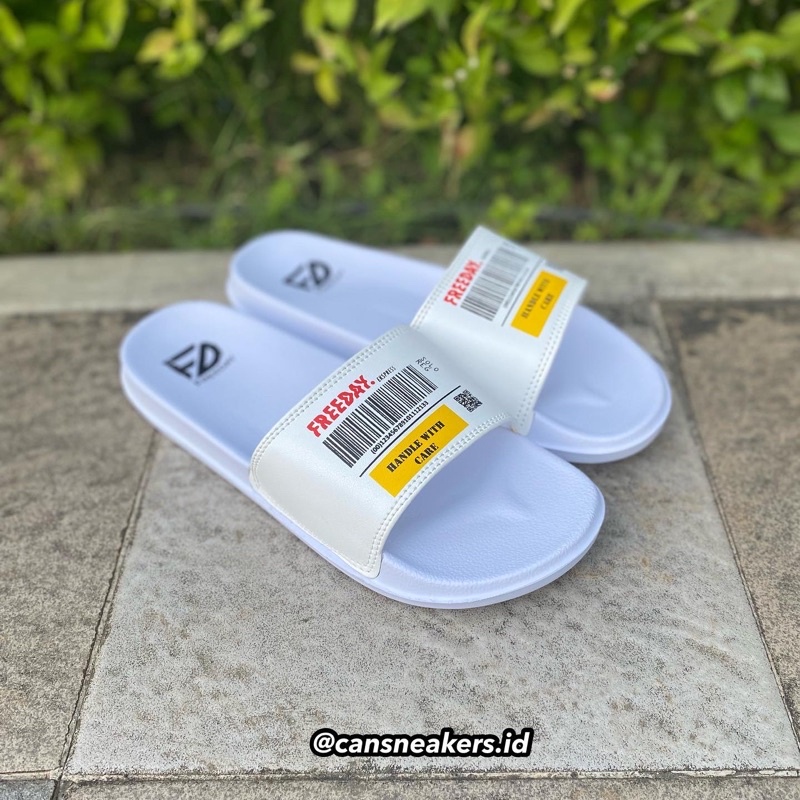 Sandal freeday best seller handle with care