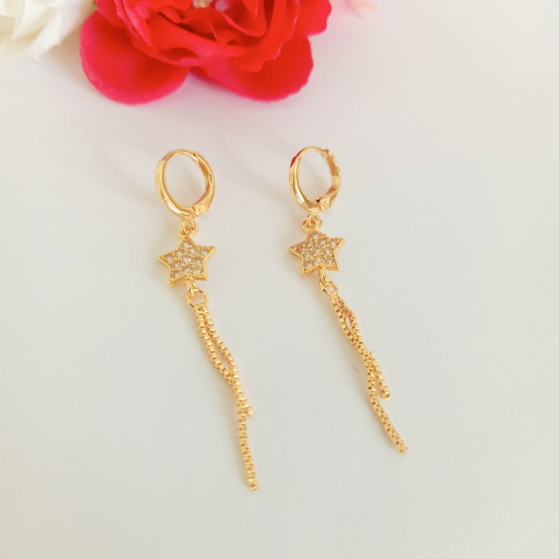 Anting jurai panjang titanium/xuping lapis emas/aksesoris/perhiasan wanita tidak bikin gatal dan alergi.