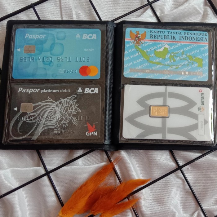 

✨NEW✨ - name card holder/card organizer/tempat kartu/album logam mulia 64 slot