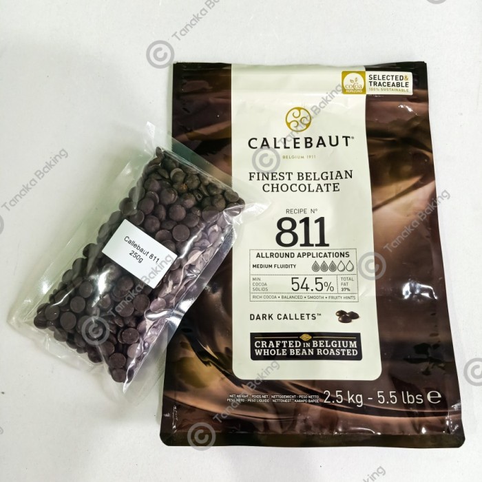 

REPACK Callebaut Dark Chocolate Couverture Callets 811 54,5% 250 gram - Original