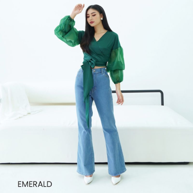 Atasan Organza Lengan Balon Cendana