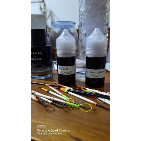 Esen oplosan ikan Mas aroma anggur almond camper / anggur sereh nilam