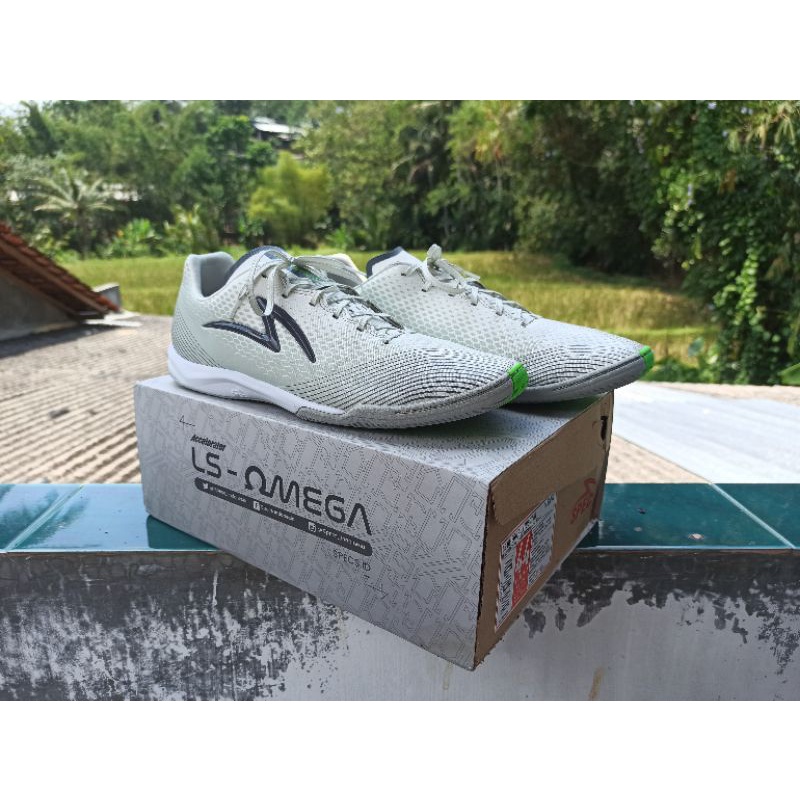 specs accelerator ls omega runtuboy