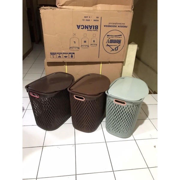 Keranjang pakaian tutup/laundry basket 691T lucky star