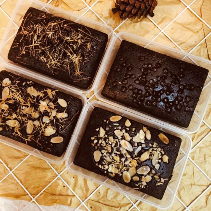 

>XG34448< (DORAME 260gr 10x15) Brownies Panggang Kemasan Box