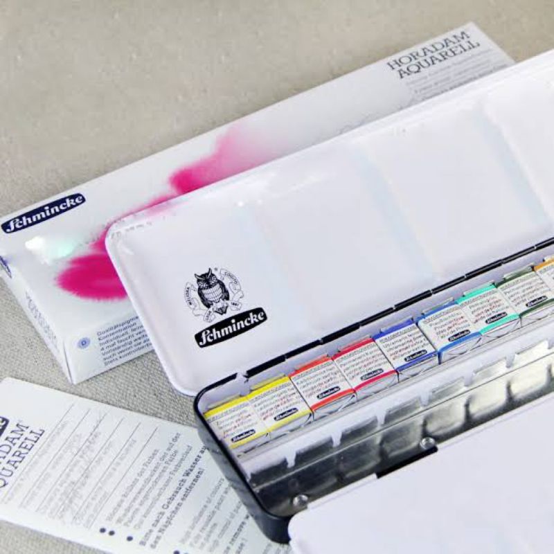 

(PRE ORDER) Schmincke Horadam Watercolor 12 / 24 / 36/ 48 Half Pan in Metal Box