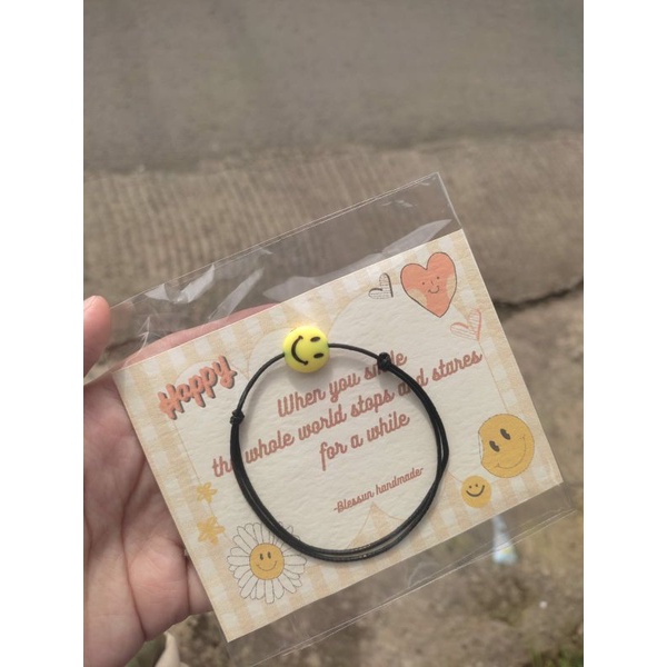 gelang tali emoticon waterproof / gelang tali Korea dengan kartu ucapan cocok untuk hadiah