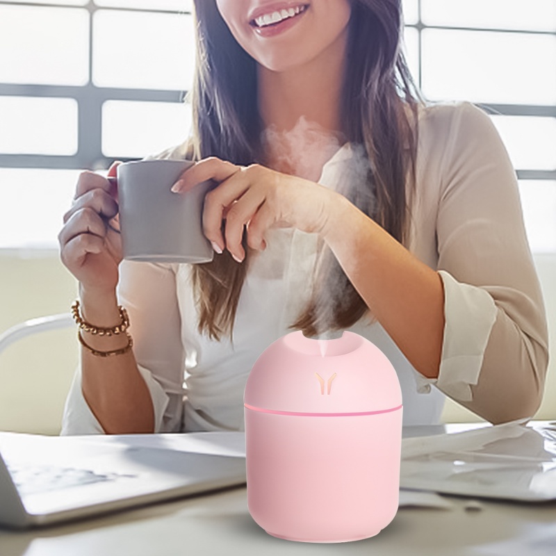 250ml Portable Mobil Mini Air Humidifier USB Charging Mist Sprayer Dengan LED Ambient Light Home Auto Essential Oil Diffuser