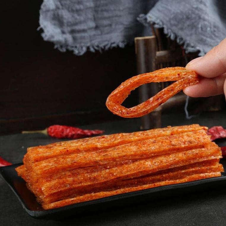 

((Seri)(T52W)➸) (HALAL) 卫龙-大面筋 Latiao - Cemilan Pedas Siap saji khas china / snack china pasti dikirim