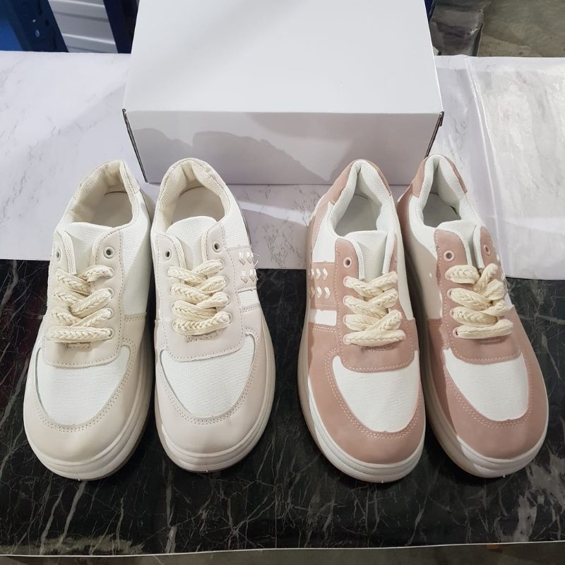 23999 Sneaker wanita import murah sepatu olahlaga kekinian