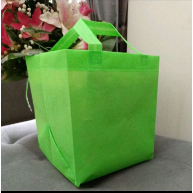 goodie bag 22 / tas hajatan/tas spunbond /tas pres